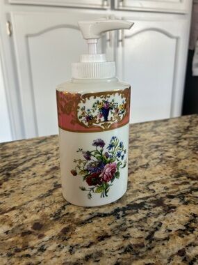 Andrea By Sadek White Porcelain Trinket Dish